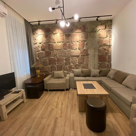 Nice Loft On Uznadze Street Tbilissi Extérieur photo